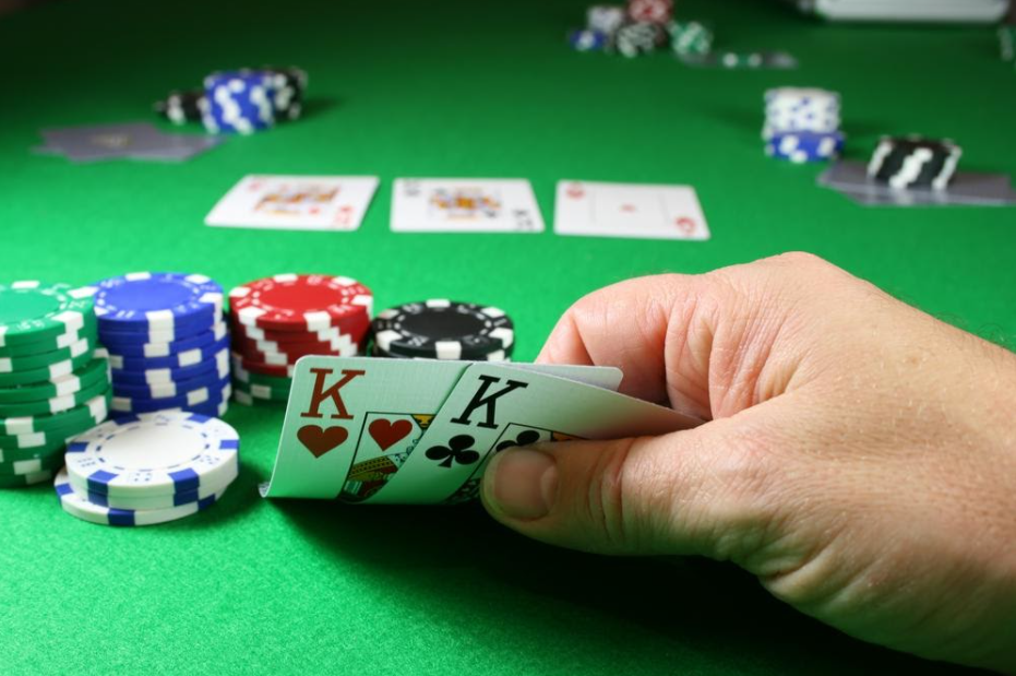 Gấp Thếp Baccarat: Chiến Lược Này Liệu Có Thực Sự Hiệu Quả?